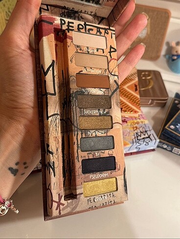 Urban Decay Basquiat Far Paleti