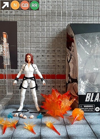 Marvel Legends Black Widow Figür 