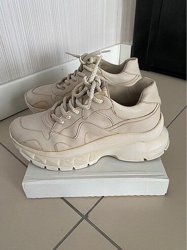 37 Beden Marjin bej kadın sneaker kalın taban