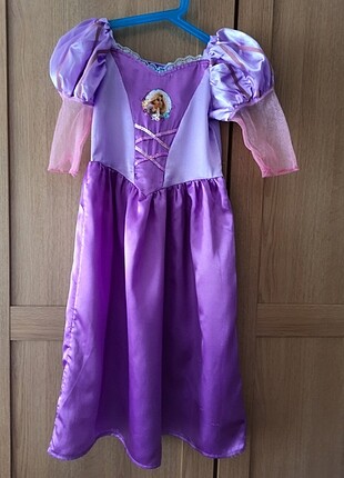 Rapunzel kıafeti 