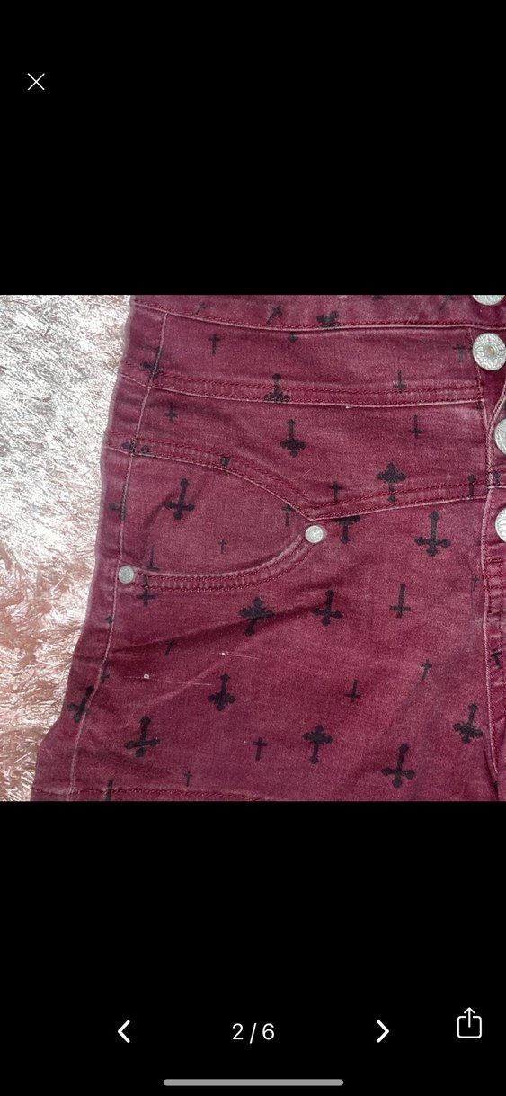 Bordo gotik Haçlı şort - Görsel 2