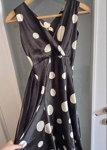 Puantiye Desenli Siyah Uzun elbise - Görsel 3