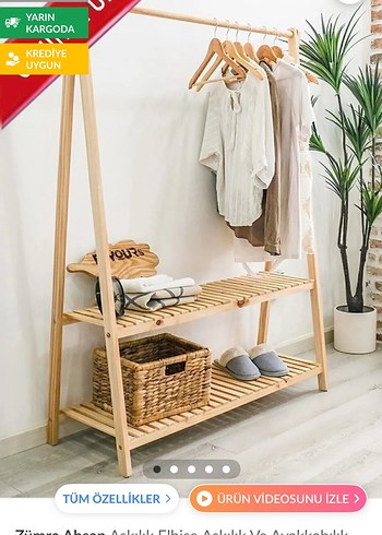 Bej Ahşap Askılık ve Raflı Düzenleyici