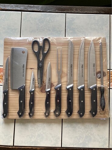 Profesyonel 11li bıçak seti ve kesme tahtası