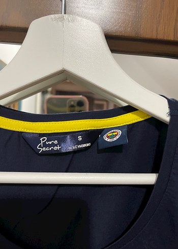 Fenerbahçe Baskılı Kadın Tişört - Görsel 2