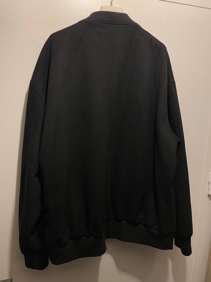 Zara Siyah Oversize V Yaka Hırka — görsel 3/6