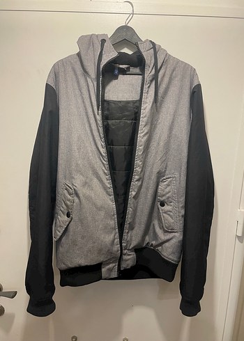 H&M Kapusonlu Erkek Spor Mont
