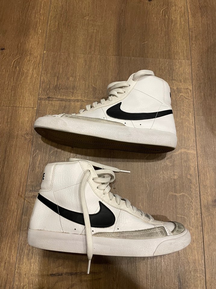 Orijinal Nike Blazer Mid 77 Ayakkabı — görsel 2/9