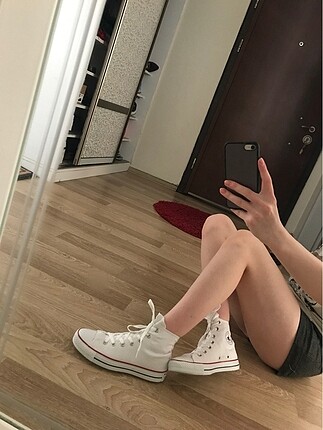 #conversechucktaylor