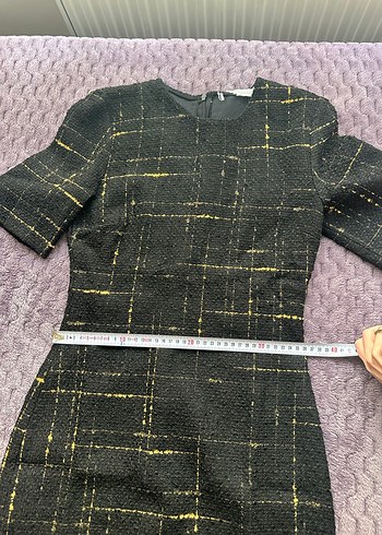 Siyah Gold Efektli Kısa Kollu Tüvit Elbise - Görsel 3