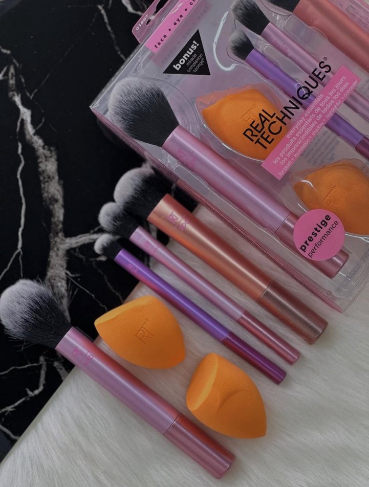 Pastel Pembe Makyaj Fırçası Seti - Görsel 2