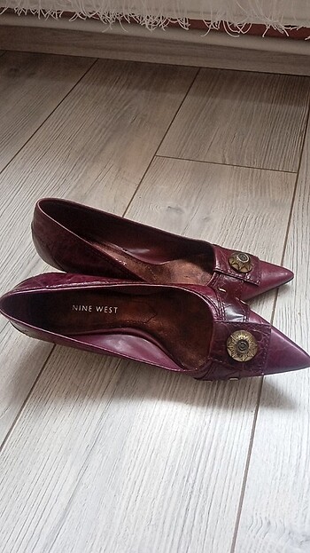 Nine West Hiç bir sorunu yoktur