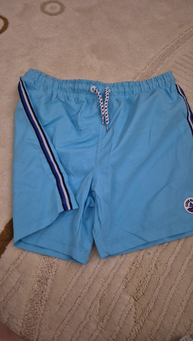 Mavi renk deniz şortu 8-9 yaş - Görsel 3