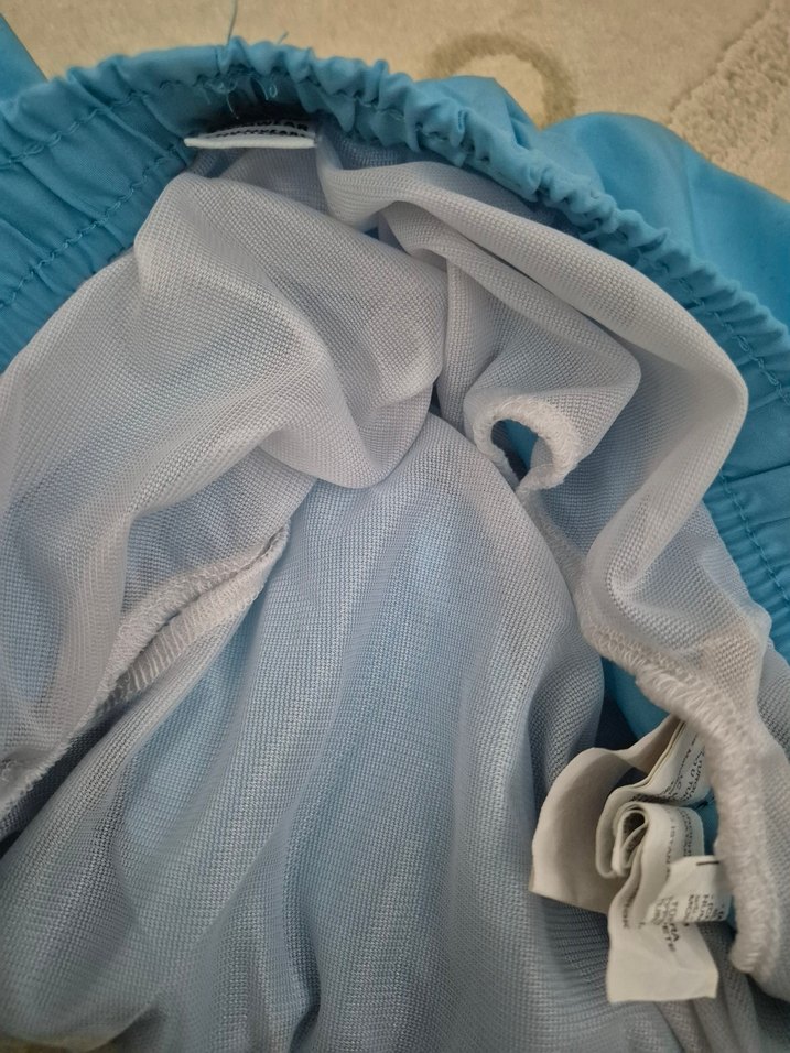 Mavi renk deniz şortu 8-9 yaş - Görsel 4