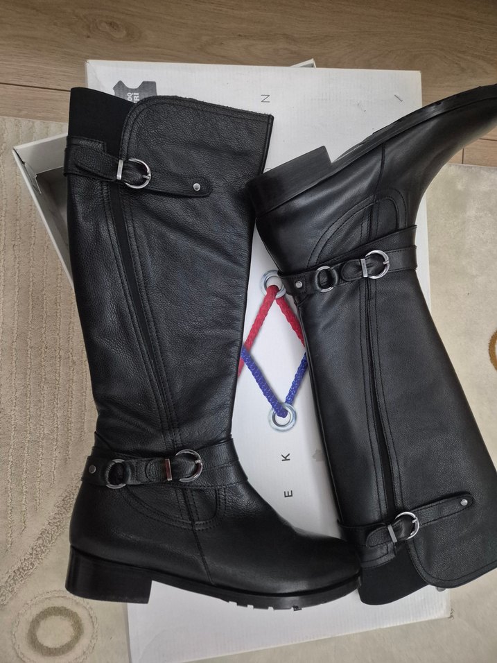 Klasik Siyah Deri Tokalı Dizüstü Bot - Görsel 5