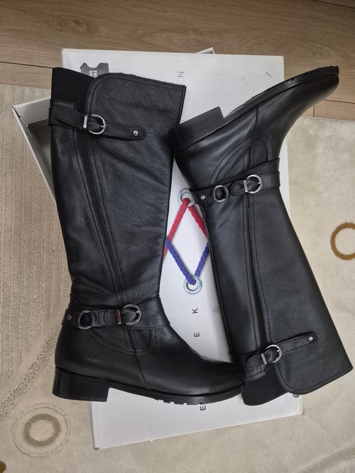 Klasik Siyah Deri Tokalı Dizüstü Bot - Görsel 4