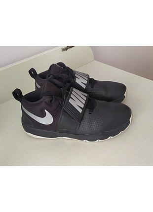 nike spor ayakkabı