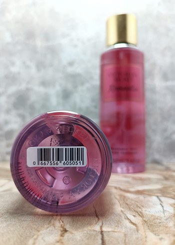 Victoria s Secret Victoria's Secret Temptation Kadın Parfümü 250 ml