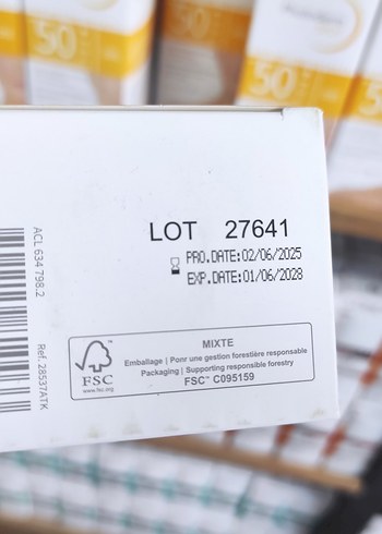 Bioderma Photoderm Spot SPF 50+ Güneş Kremi - Görsel 4