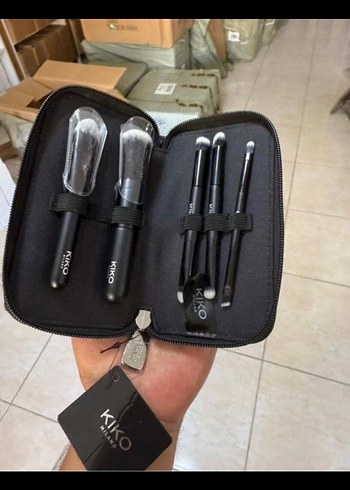 KIKO Siyah Makyaj Fırçası Seti - Görsel 5