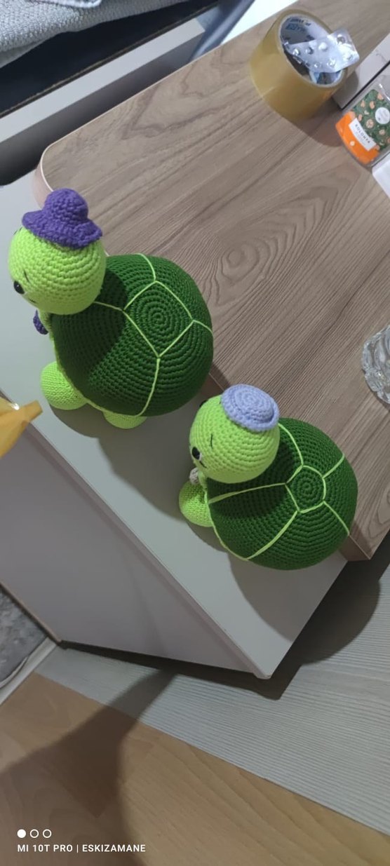 Mor Şapkalı Renkli Kaplumbağa Peluş Oyuncak - Görsel 2