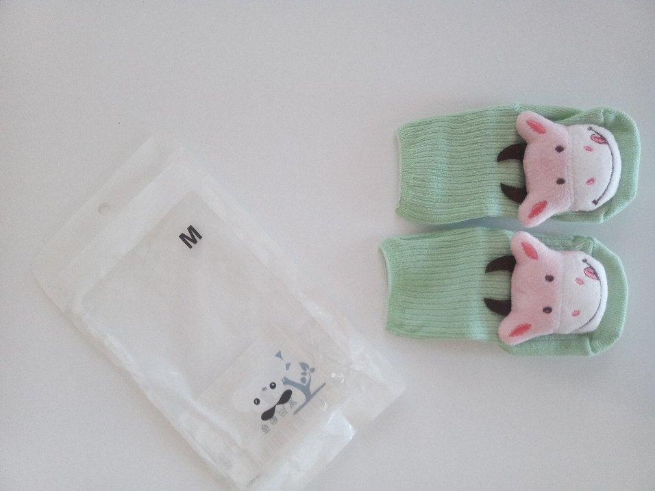 Nakışlı Yeşil Kız Çorabı - Görsel 3