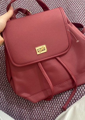 Pembe Deri Sırt Çantası, Tokalı, Yılan Desenli - Görsel 3