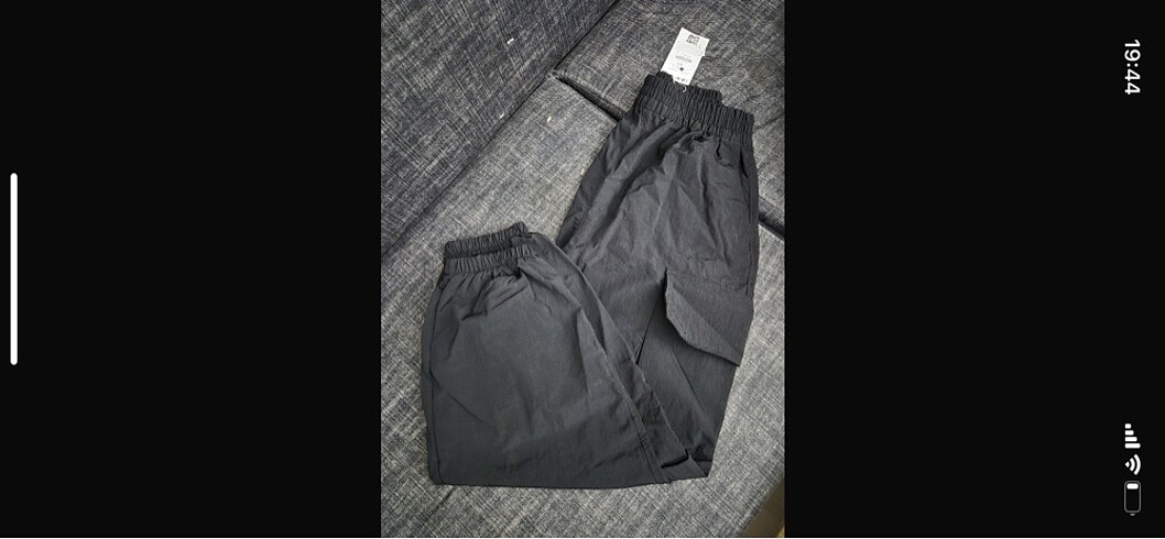 l Beden BERSHKA Pantolon