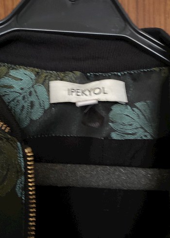 s Beden Yeşil Desenli Fermuarlı Kadın Ceket
