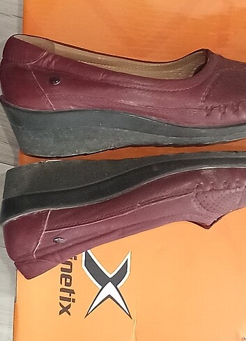 39 Beden bordo Renk Forelli ortopedik ayakkabı.