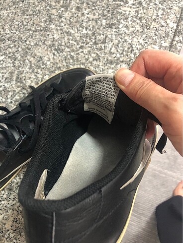 38 Beden siyah Renk Orijinal Nike ayakkabı