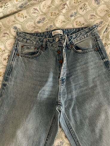 Stradivarius 38 Beden Jean