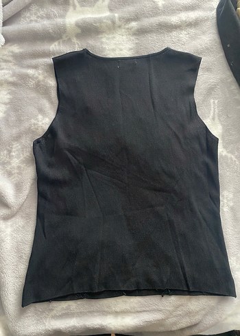 Siyah V Yaka Örgü Kolsuz Kadın Atlet - Görsel 3