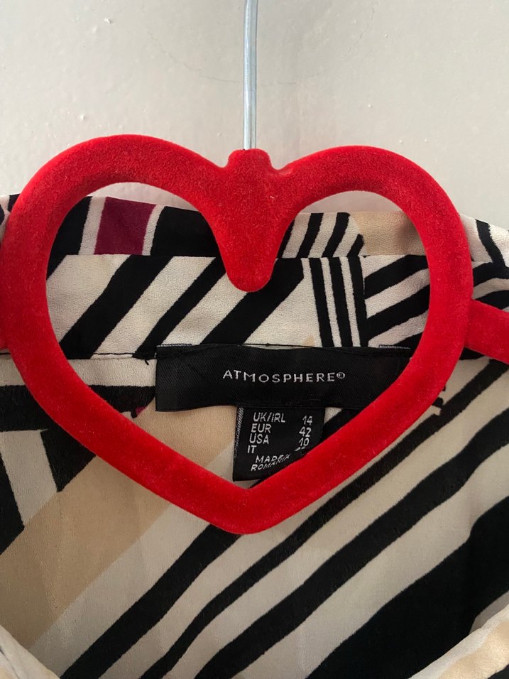 Desenli Uzun Kollu Kadın Tunik - Görsel 3