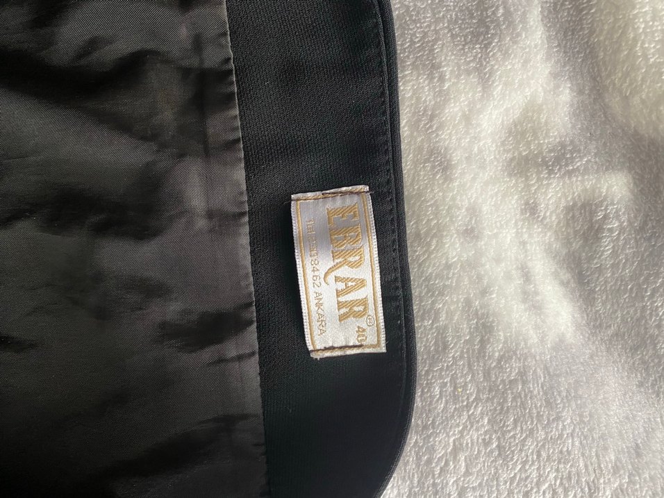 Düğmeli Siyah Nakışlı Midi Etek - Görsel 4