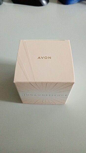 Avon incandessence parfüm