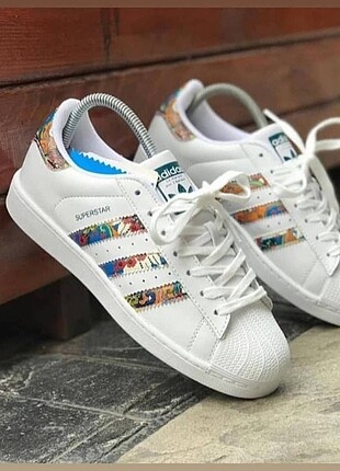 Superstar