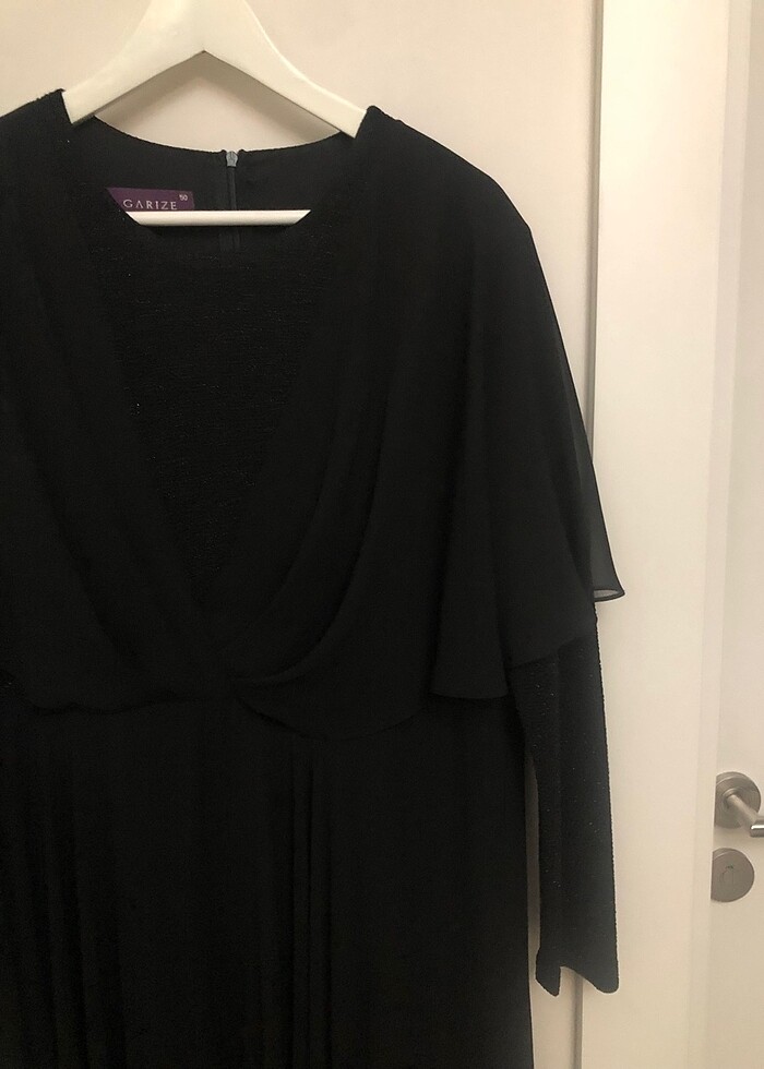 Siyah üst iç kısmı ışıltı detaylı abiye - Görsel 3