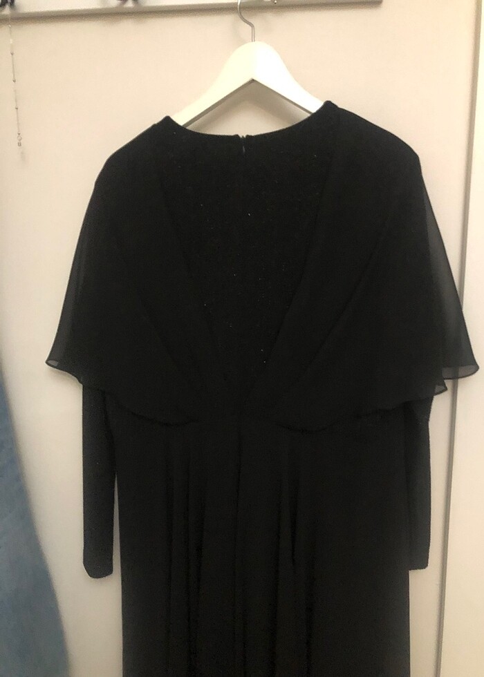 Siyah üst iç kısmı ışıltı detaylı abiye - Görsel 4