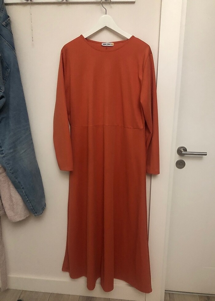 Turuncu astar gerektirmeyen elbise - Görsel 2