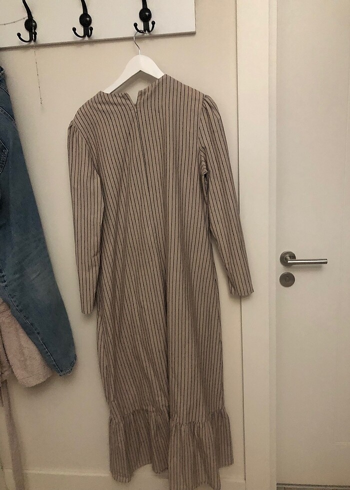 Pamuklu mevsimlik elbise - Görsel 3