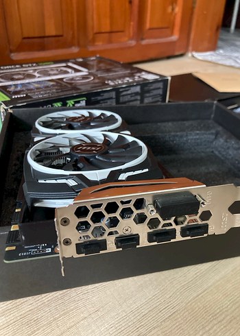 Sıfır Ayarında MSI GTX 1080 GDDR5X 8GB 256bit Erkan kartı - Görsel 3