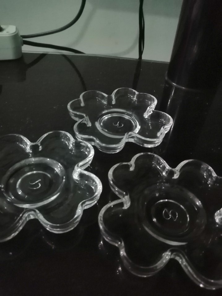 Çiçek Desenli Şeffaf Tabak Seti - Görsel 2