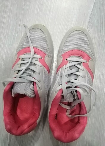 37 Beden Kinetik spor ayakkabı 