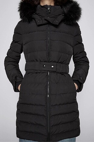 Zara Mont