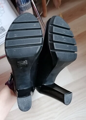 39 Beden Marjin siyah topuklu ayakkabı 