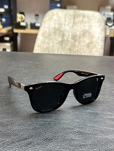 RAY-BAN GÜNEŞ GÖZLÜĞÜ