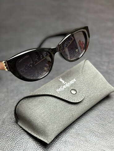 Yves Saint Laurent YSL GÜNEŞ GÖZLÜĞÜ