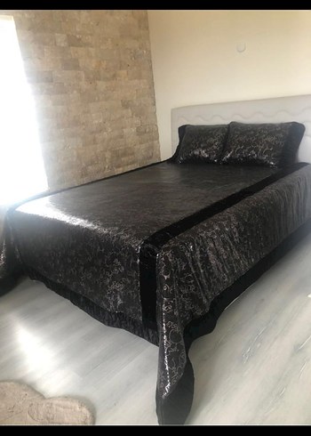Siyah Yılan Desenli Yatak Örtüsü - Görsel 7