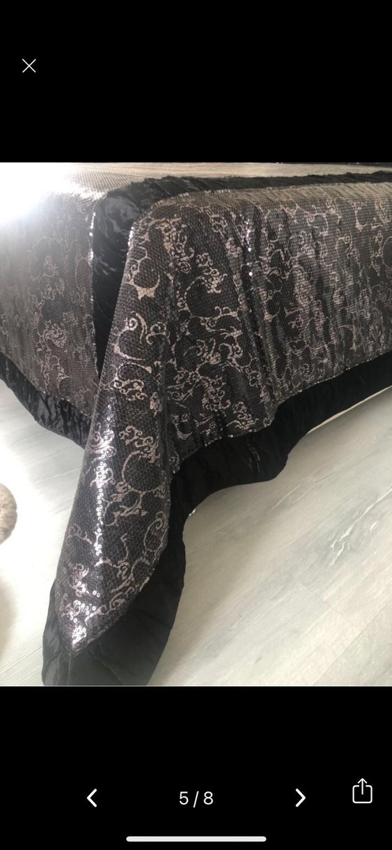 Siyah Yılan Desenli Yatak Örtüsü - Görsel 3